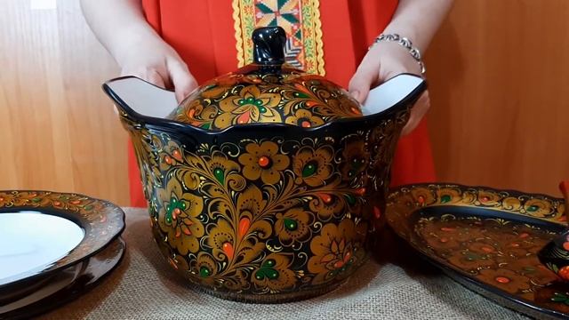 Авторская фарфоровая супница Хохлома 2,5 л смотреть онлайн