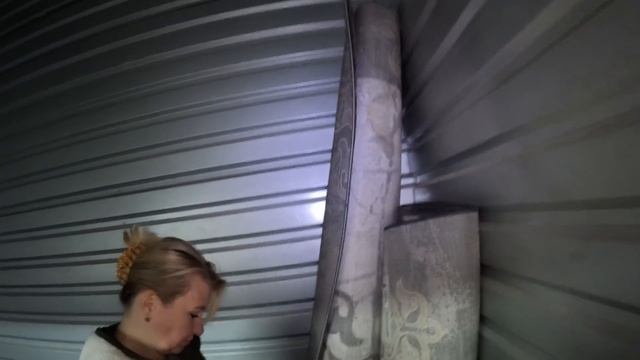 Нашли в сторадже то что давно хотели себе купить!!! Остальное продали в тот же день! смотреть онлайн