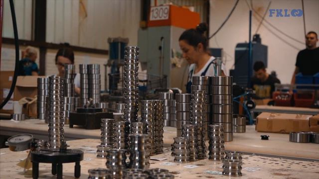 Один день в FKL (Влог о компании) смотреть онлайн