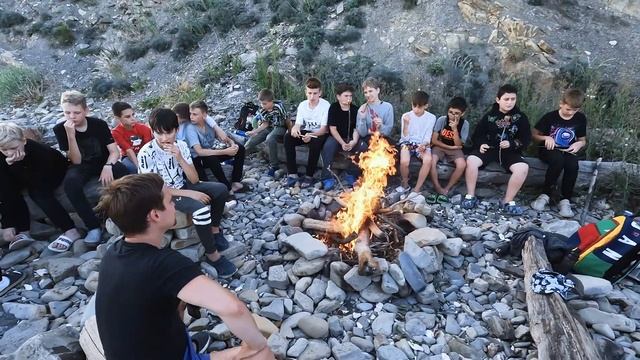 ЛУЧША ИГРА С МЯЧОМ! 4 СЕРИЯ! КАЙФОВЫЕ СБОРЫ И БИТВА РОДИТЕЛЕЙ ПРОТИВ ТРЕНЕРОВ! VLOG БТА 23 смотреть онлайн