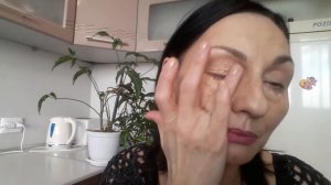 Как убрать темные круги вокруг глаз женщинам после 50. И как правильно наносить консилер.
