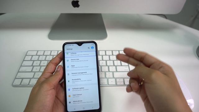How to Disable / Turn OFF TalkBack on a Samsung Galaxy A01 смотреть онлайн