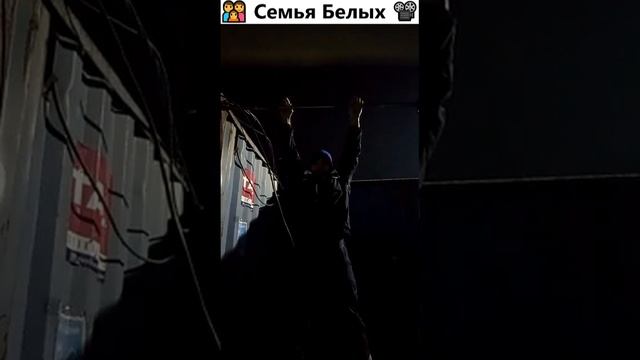 Даже на работе выделяю время спорту. Здоровый образ жизни ? смотреть онлайн