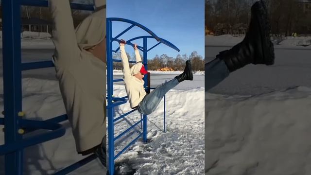 ЧТО ТАКОЕ ШВЕДСКАЯ СТЕНКА И ЛУЧШИЕ УПРАЖНЕНИЯ❗? смотреть онлайн