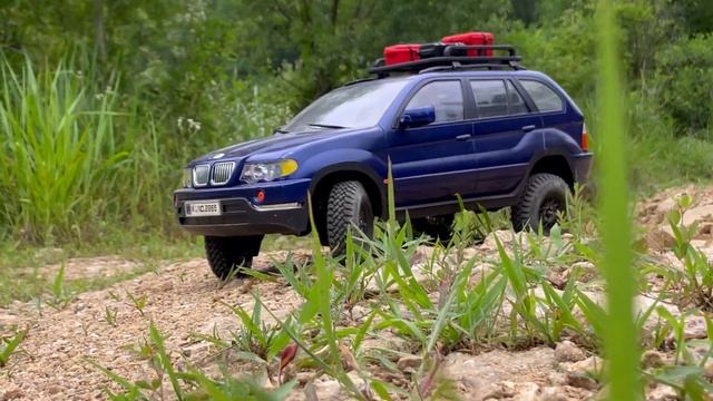 1/10 Scale BMW X5 RUN & Off-road Driving |TRAXXAS TRX4 Chassis| 4X4 RC Car смотреть онлайн