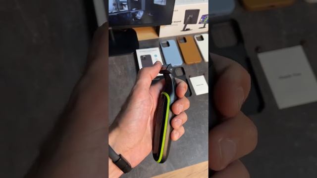 Триммер VGR V-017 для бороды и усов /один из лучших / смотреть онлайн