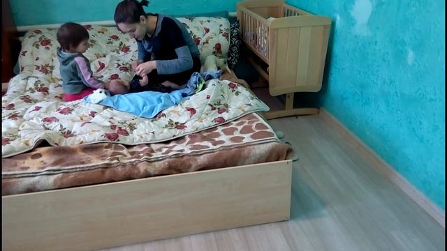 ВОТ ОНА - ЖИЗНЬ С ДВУМЯ ДЕТЬМИ;) Есть ли ревность между детьми с маленькой разницей? смотреть онлайн