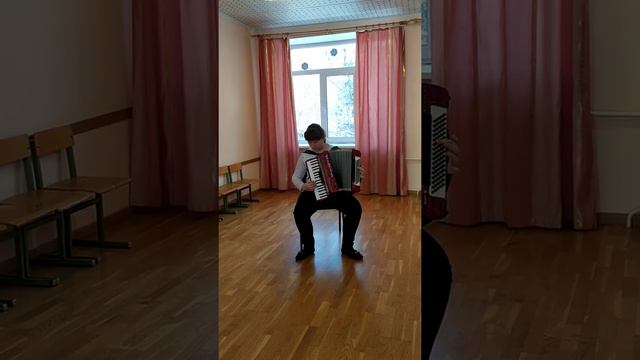 Пекишева Анастасия Л. Моцарт "Менуэт" смотреть онлайн