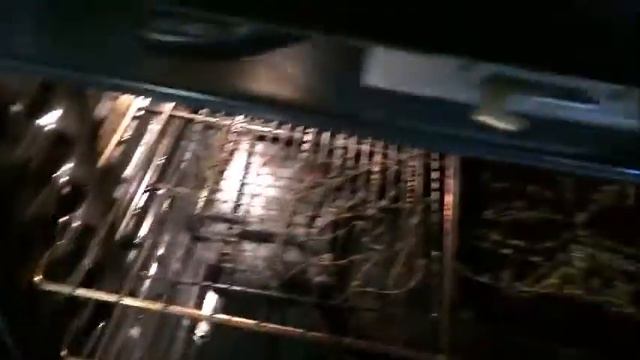 How to Dry Thyme in the Oven смотреть онлайн