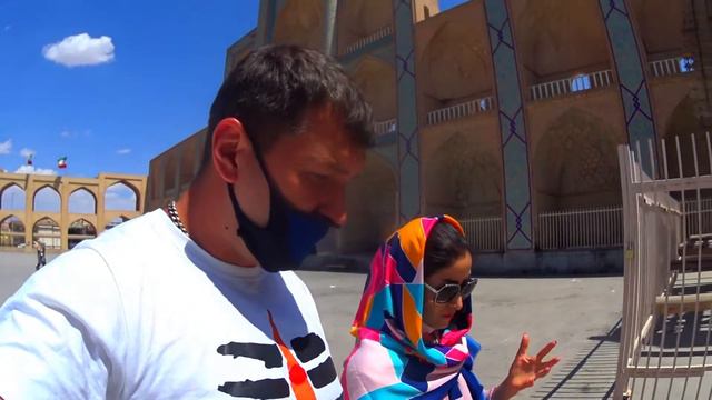 13.Язд. Не все девушки в Иране носят хиджаб!