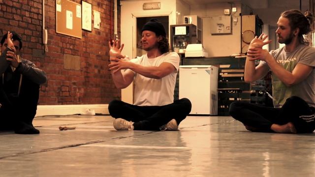 Part 2 | A WEEK of CAPOEIRA training with Mestre Papa-Leguas | #capoeiraByMinho (Ep47) смотреть онлайн