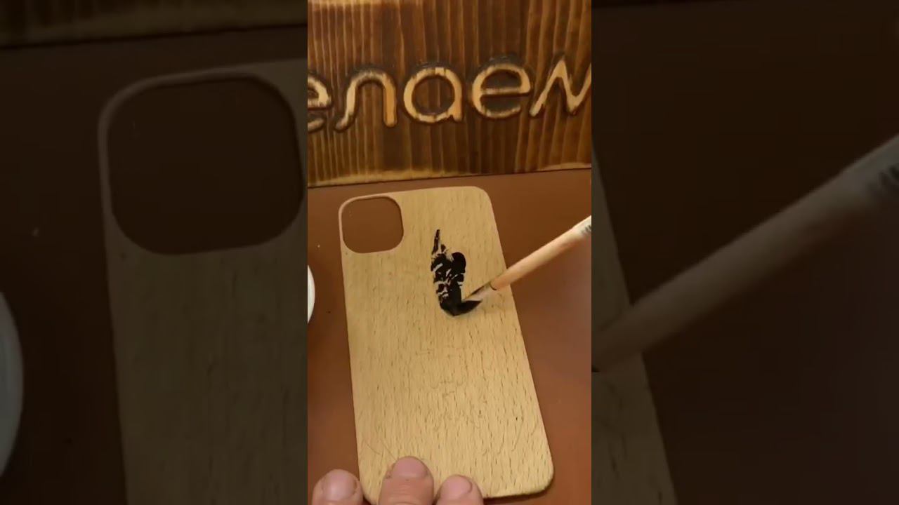 Нарисовали Льва и вырезали из дерева смотреть онлайн