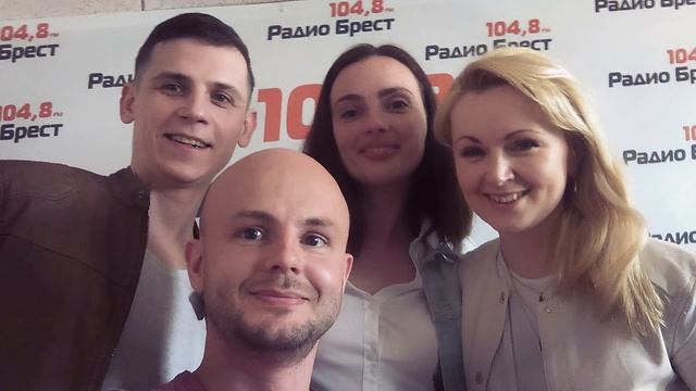 Алексей, Татьяна и Павел в студии Радио Брест смотреть онлайн
