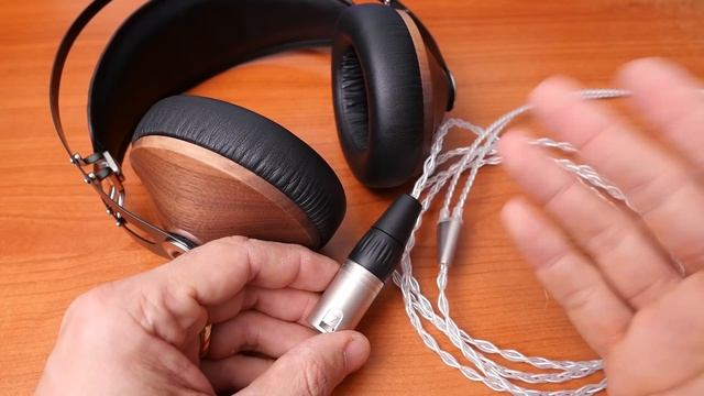MEZE 99 CLASSICS: MA QUANTO SUONA IL LEGNO? смотреть онлайн