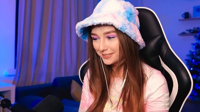 ПРЯТКИ по ЦВЕТАМ в МАЙНКРАФТ ? Аристокрафт смотреть онлайн