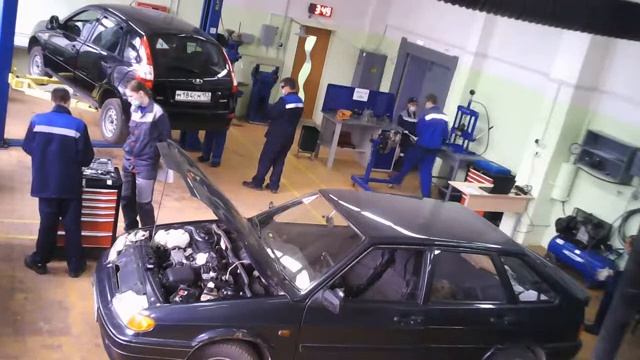 Демонстрационный экзамен по компетенции Ремонт и обслуживание легковых автомобилей смотреть онлайн