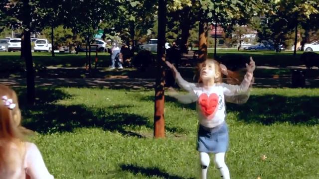 Алина и Юляшка история про волшебные шарики смотреть онлайн