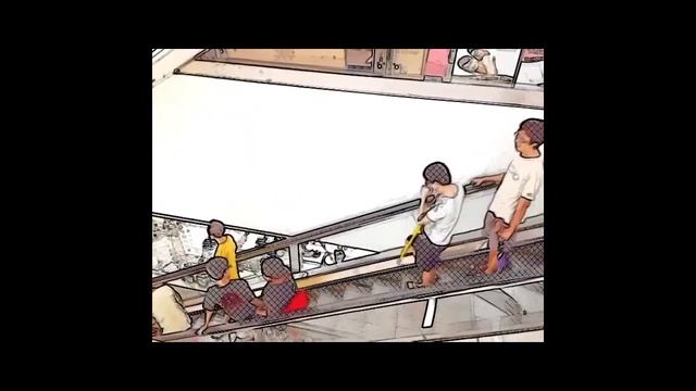 At a shopping mall (videoed with an app called "Sketch Paper" - weird stuff) смотреть онлайн