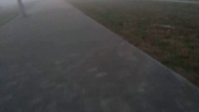 На велосипеде в туман смотреть онлайн