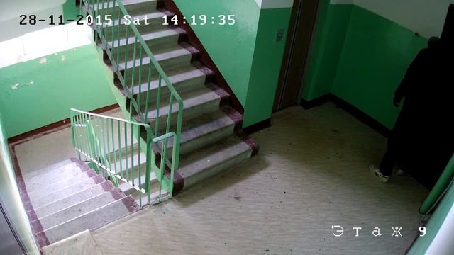 Видеонаблюдение на лестничной площадке смотреть онлайн