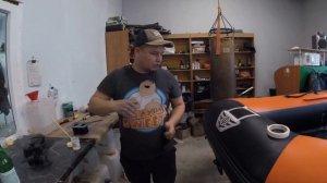 Установка якорного рыма и ролика на лодку ПВХ самостоятельно.