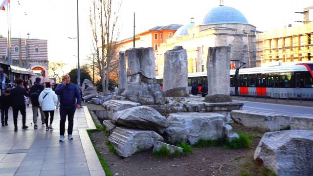 Walking Tour of Laleli to Yenikapi: Explore Istanbul's Historical Treasures смотреть онлайн