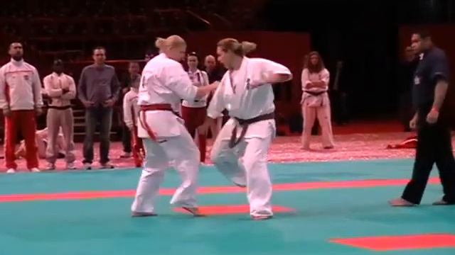 Anna Kaczynska ME Open Paryż II.MOD смотреть онлайн