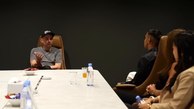 Mastering Content Creation, Personal Branding & Monetization смотреть онлайн