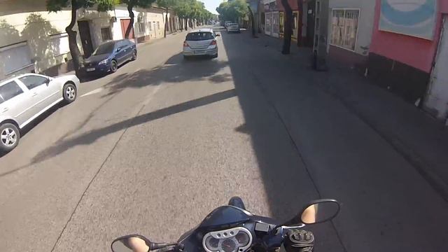 5 Minutes Ride From Home To Work With Honda SH 125 2001