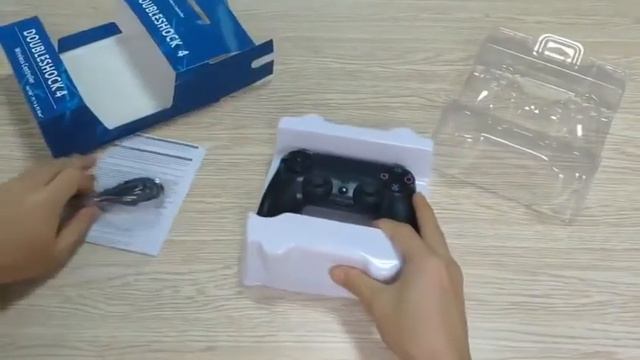 PS4 Dualshock 4 / V2 Yeni Nesil Kablosuz Oyun Kolu Siyah смотреть онлайн
