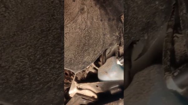 Рабочие будни: RENO FLUENCE не едет вперед / RENO FLUENCE is not going forward