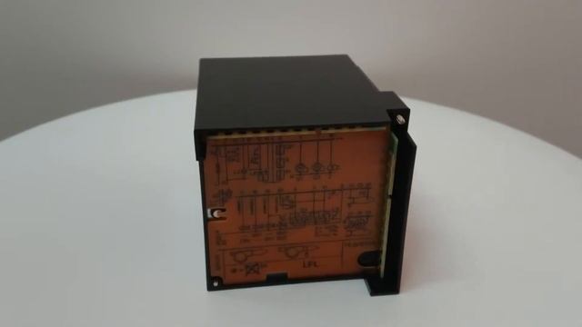 Автомат горения Siemens LFL 1.333 смотреть онлайн