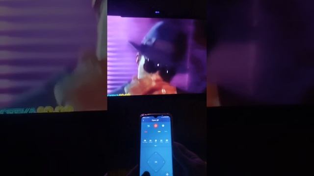 Philips 32PHS6808/12 управление с мобильного устройства через программу Phillips TV Remote