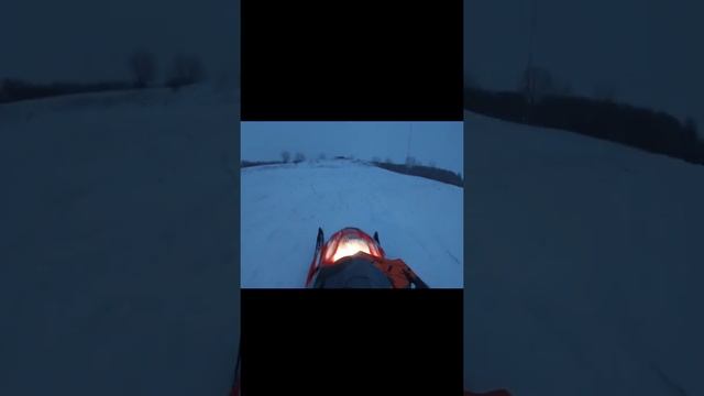 Ditchbanging And Jumping The Pro X 700 смотреть онлайн