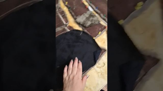 Как из воротника мутоновой шубы сшить капюшон (часть 1). смотреть онлайн