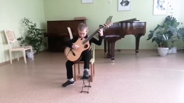 На завалинке. Автор С. Ветушко смотреть онлайн