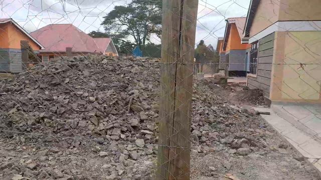 ACACIA Court Estate 2bedroom House 🏠 on sale prices (ksh 2.5M) 2mnts Drive from kabati flyover смотреть онлайн