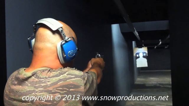 Colt Python 357 Magnum Polished Stainless Steel смотреть онлайн