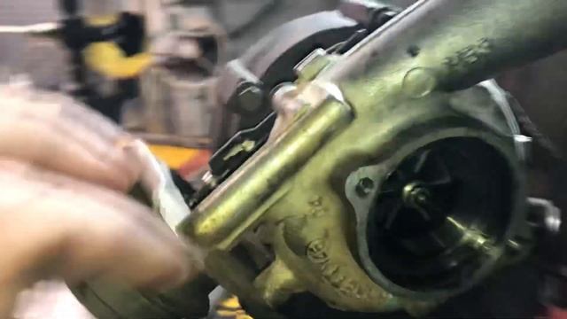 часть 3 Фольксваген 2.5 тди Т5 передув турбины клинит геометрия смотреть онлайн