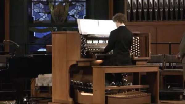 Michael Bennett plays Buxtehude