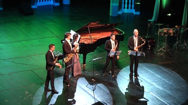 Рахманинов "Пляска мужчин" из оперы "Алеко", П.Иттюральд Греческая сюита смотреть онлайн