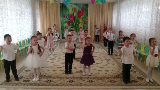 Что манит птицу - высота, высота, рыбам снится глубина смотреть онлайн