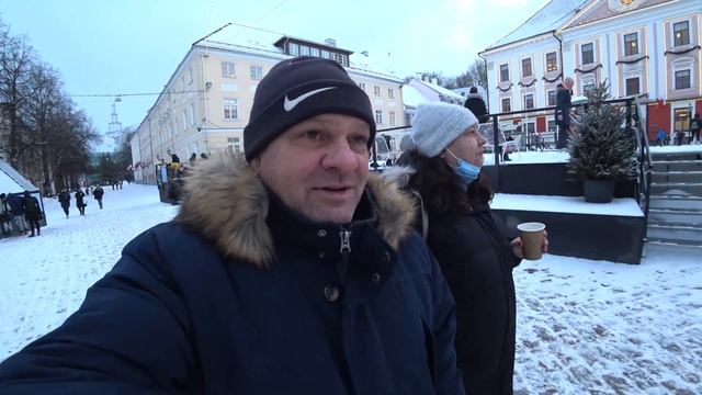 214. Прогулка по Тарту, часть 21. Вероломное нашествие Рождества на тихий городок. Ура! 4К. смотреть онлайн