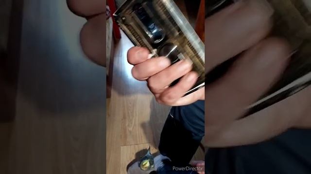 Славянск.0211.22. Life hack for phones. Крутой лайфхак для корпуса телефона. смотреть онлайн