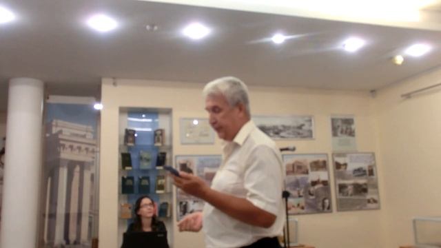 ЧАСТЬ 6 новосибирский поэт Дмитрий Бочаров читает свои стихи смотреть онлайн