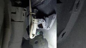 Замена лампы или противотуманной фары на Suzuki SX4