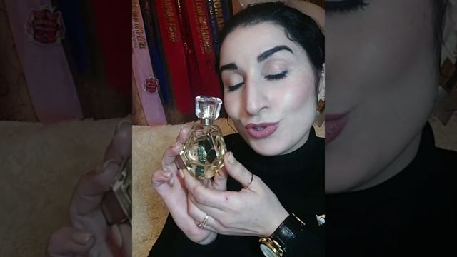 Парфюм Мэри Кэй в категории Уверенная и Утонченная. смотреть онлайн