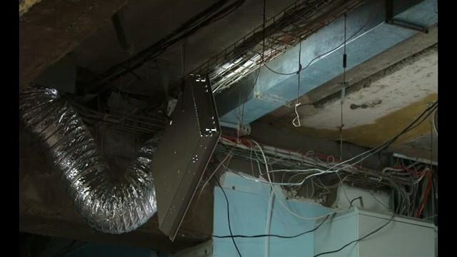 В поликлинике СМБ Саяногорска строят «Бережливую регистратуру» смотреть онлайн