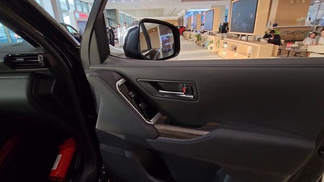 The Best SUV Ever ? LAND CRUISER VXR For 2023! The Legendary LAND CRUISER!