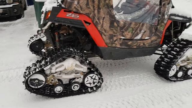Уборка снега квадроциклом с отвалом CF Moto Z6 + Mattracks M3 смотреть онлайн